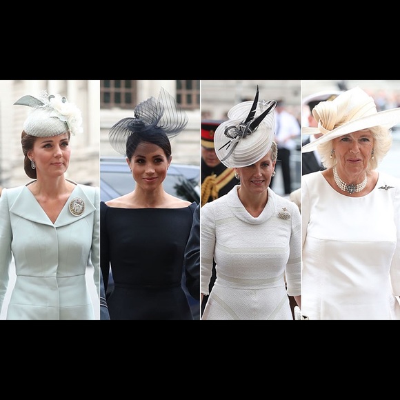 ❤️ Be a Royal or just look like one! ❤️ Celebrate the Queen’s jubilee! 👸🏻 👑 - Picture 14 of 16